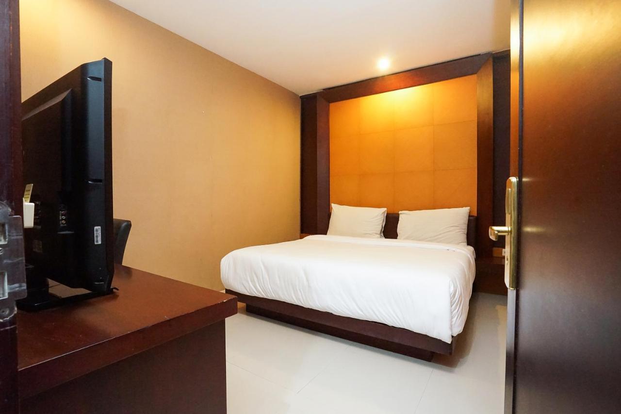 Homestay 3 Surabaya Eksteriør bilde