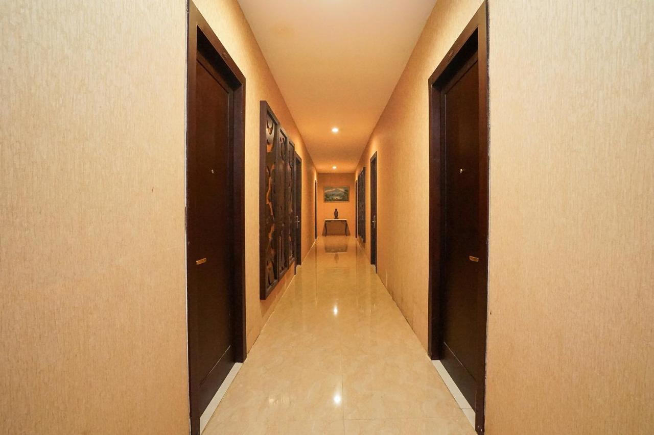Homestay 3 Surabaya Eksteriør bilde