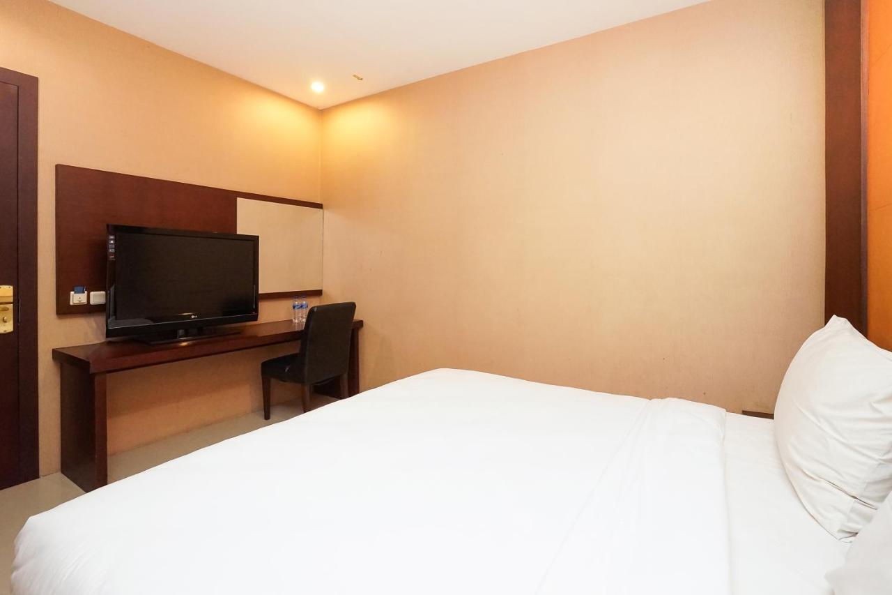 Homestay 3 Surabaya Eksteriør bilde